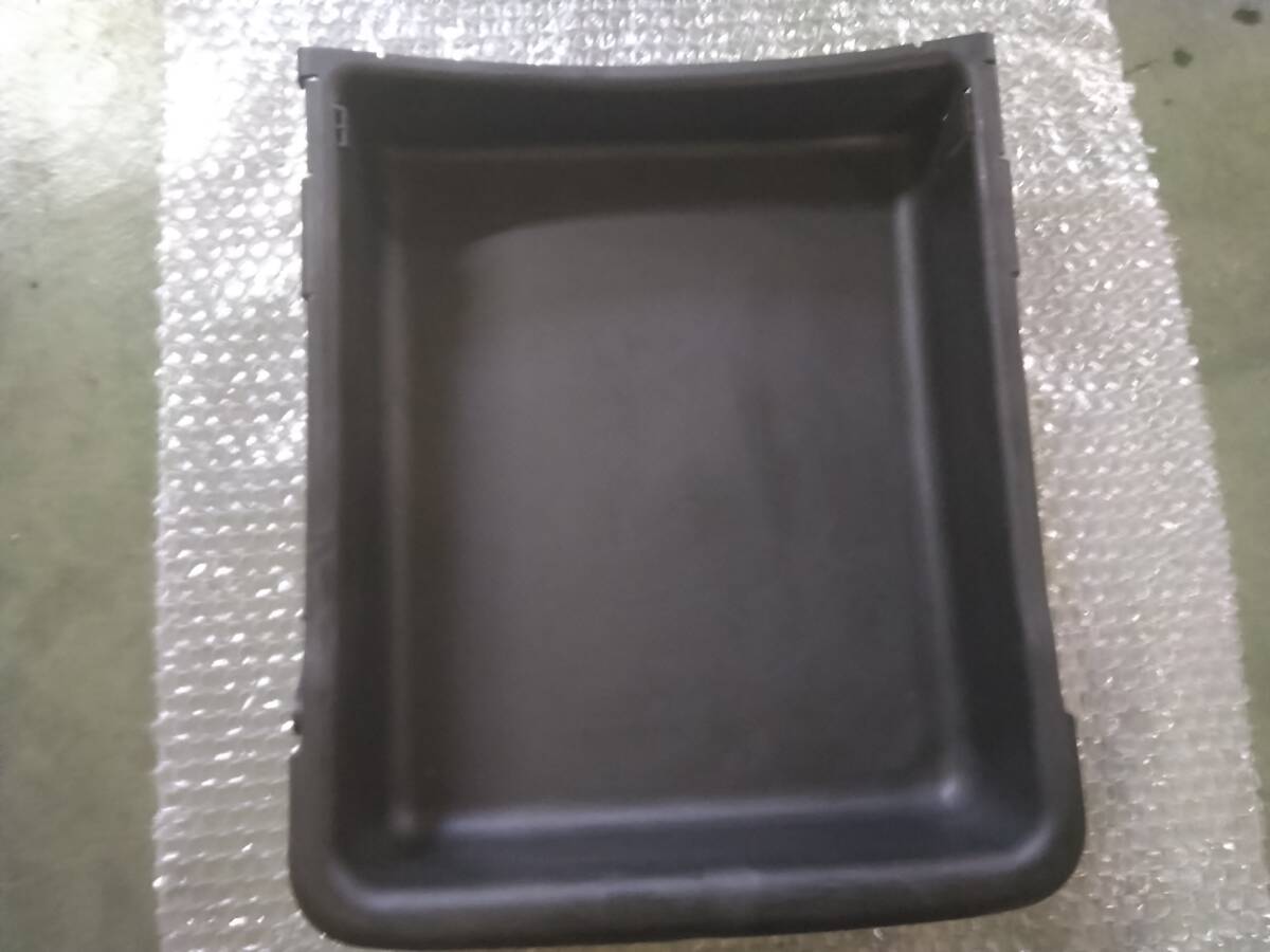 ダイハツ ミラジーノ L650S 純正アンダートレー トレイ 助手席 下部 収納 物入れ シューズ ボックス BOX拍卖