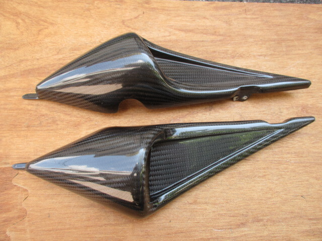 ドゥカティ S4? ドライカーボンサイドインテーク?拍卖