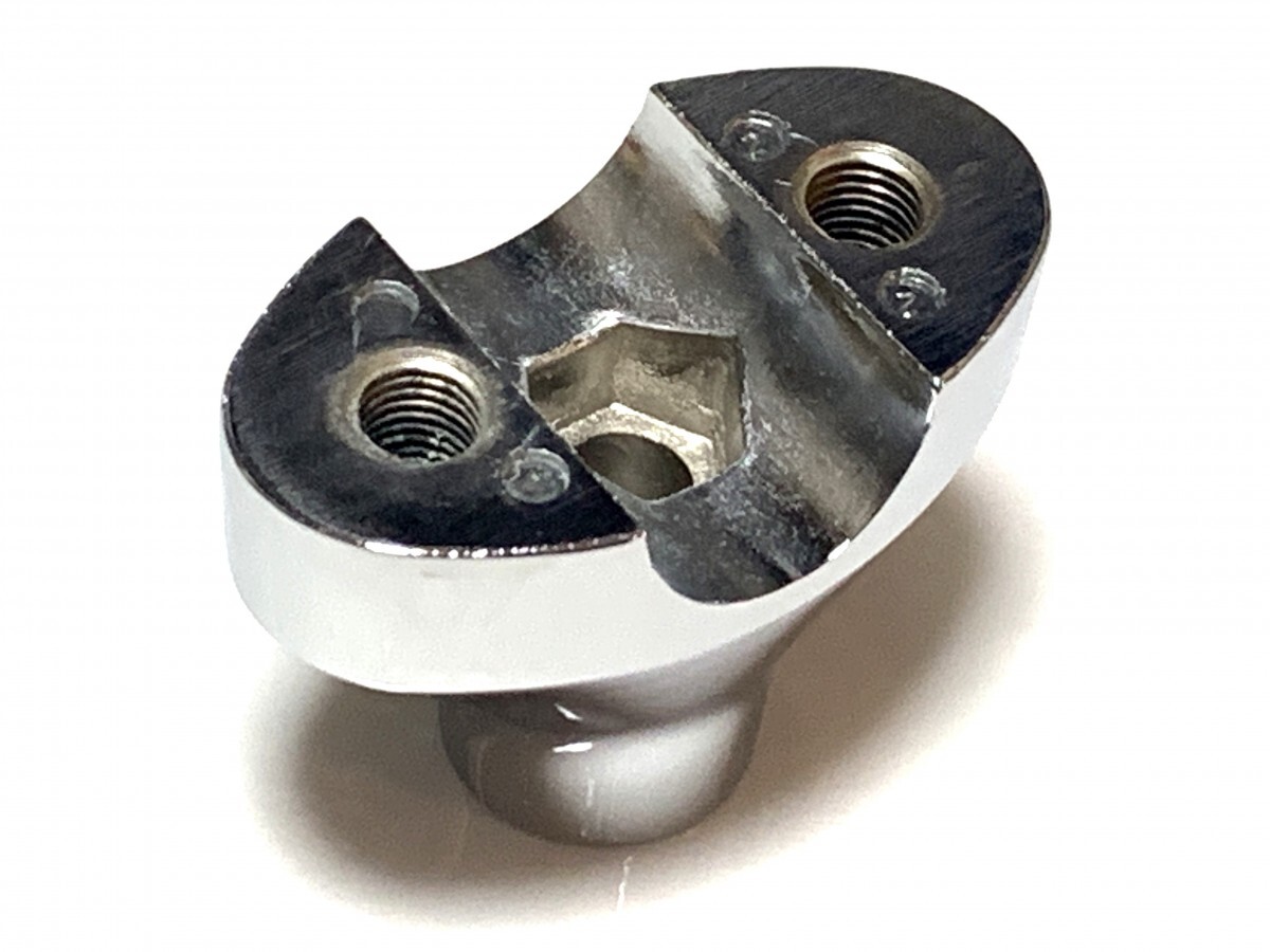 KAWASAKI(カワサキ) 純正 46012-1272 (46012-0085) ハンドル ホルダー LWR 新品 バルカン VULCAN 800 900 1500 クラシック拍卖