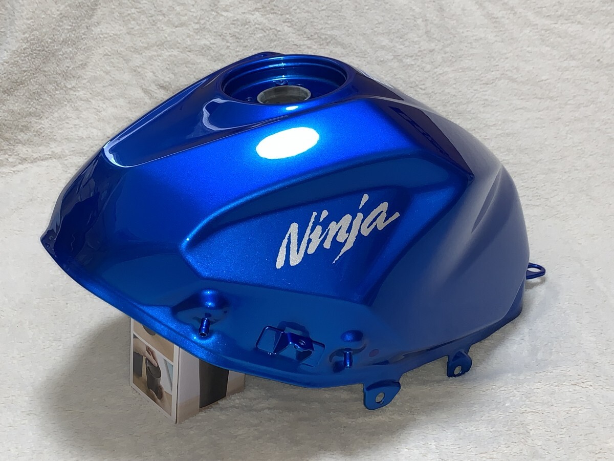 KAWASAKI(カワサキ) 純正 51090-5232-723 フューエル タンク 新車外し 美品 Ninja250 (EX250P) 燃料 ガソリンタンク ニンジャ250拍卖