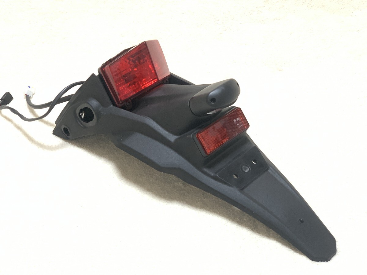KAWASAKI(カワサキ) 純正 35019-0666 リアフェンダー フラップ 美品 KLX230 S SM テールランプ/リフレクター付拍卖