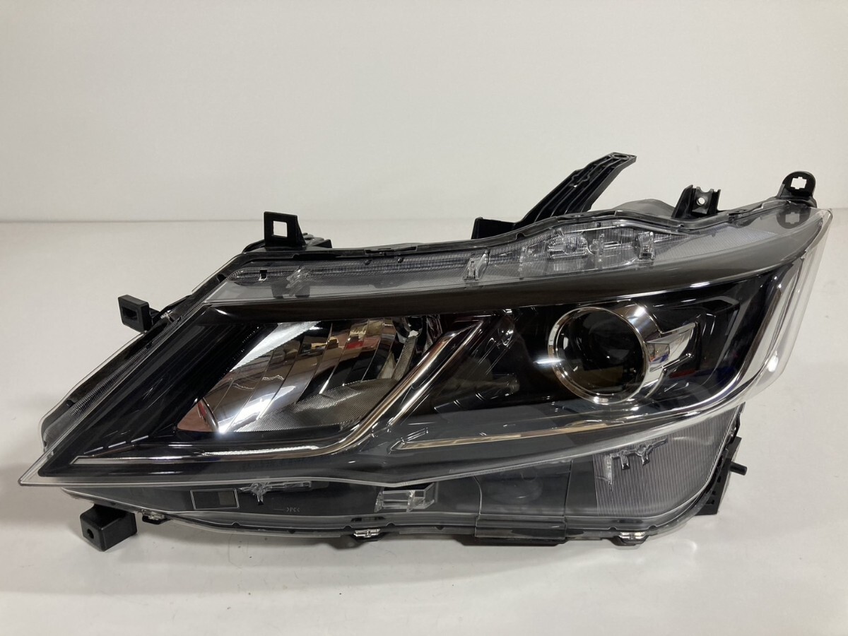 日産純正 C27/GFC27/HFC27 セレナハイウェイスター 前期 LED ヘッドライト 左側 KOITO 100-23721 刻印Z 棚番L-1147拍卖