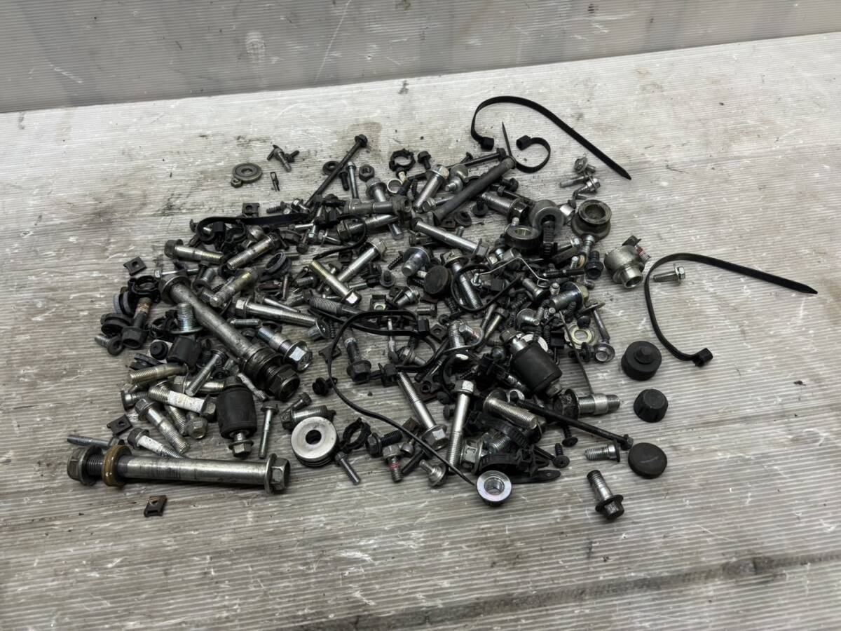 【管17】ヤマハ・トリシティ125・SE82J・純正・ネジ小物セット拍卖