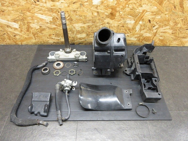 【240808】★ XT250X(DG11J) パーツセット ステム アンダーブラケット エアクリーナーボックス エアクリ 泥除け マッドガード拍卖