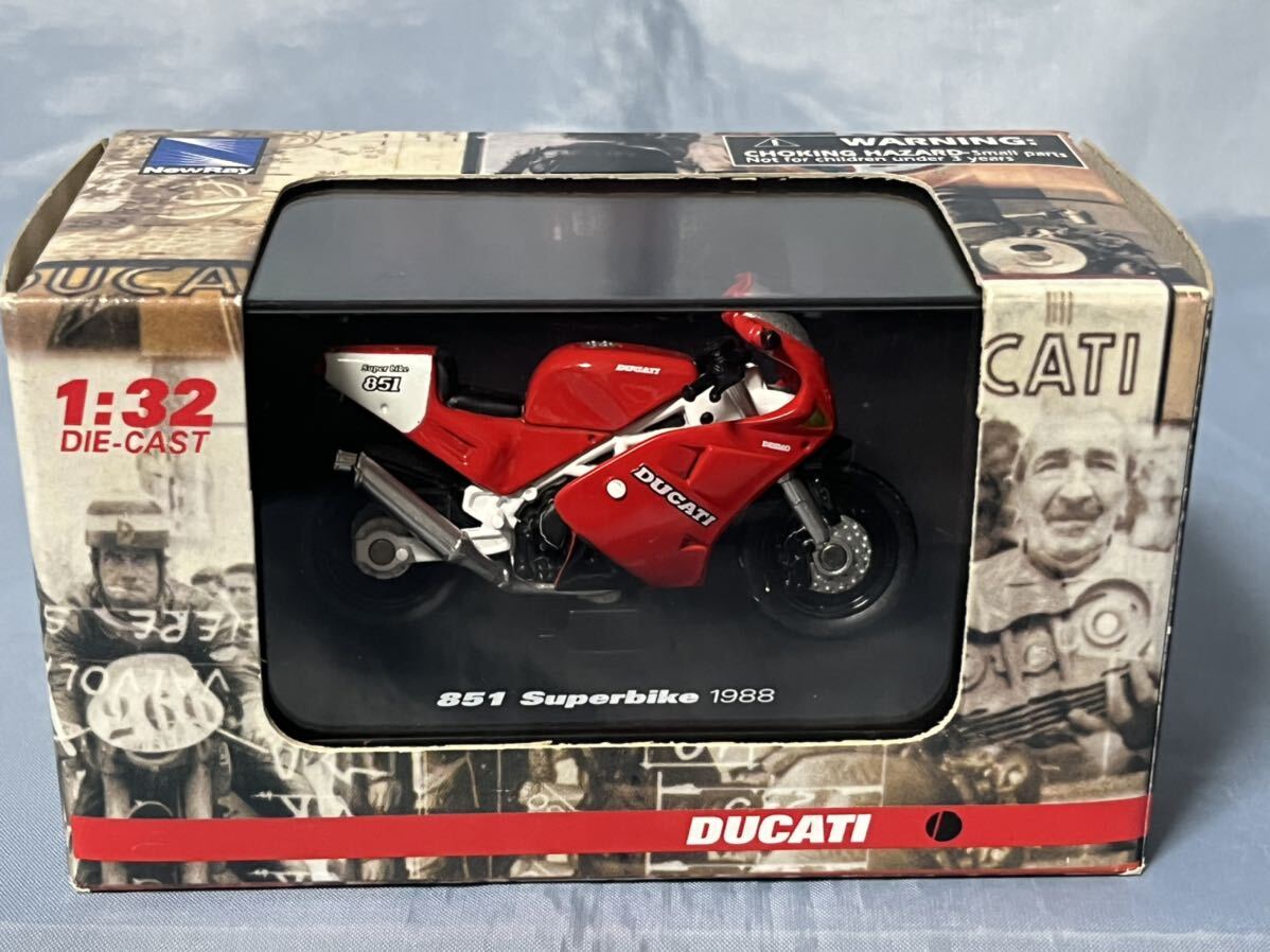 ニューレイ製  ドゥカティ 851 スーパーバイク   1988年    1/32拍卖