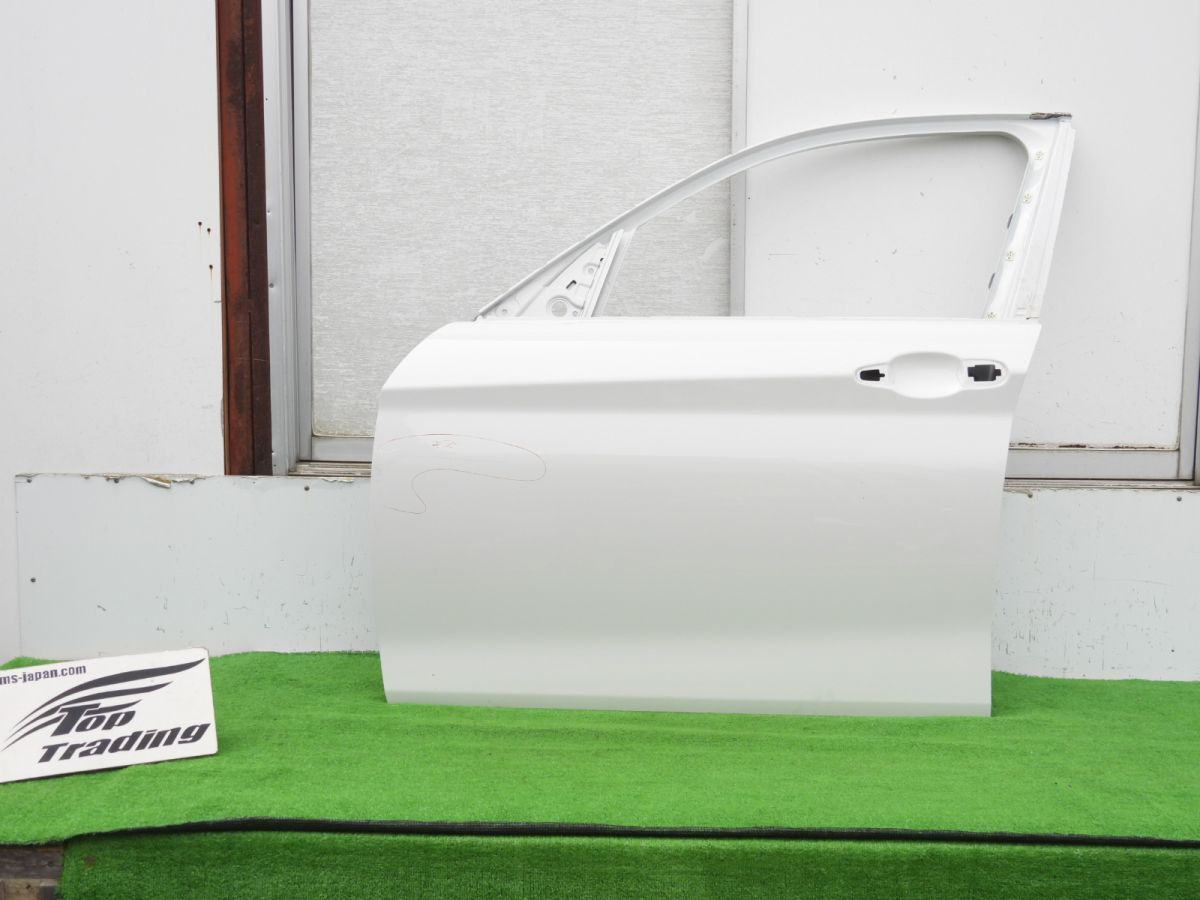 L3765vc BMW純正 1シリーズ F20 前期/後期 LCI 左 フロントドア (4100 7284511) アルピンホワイト 300拍卖