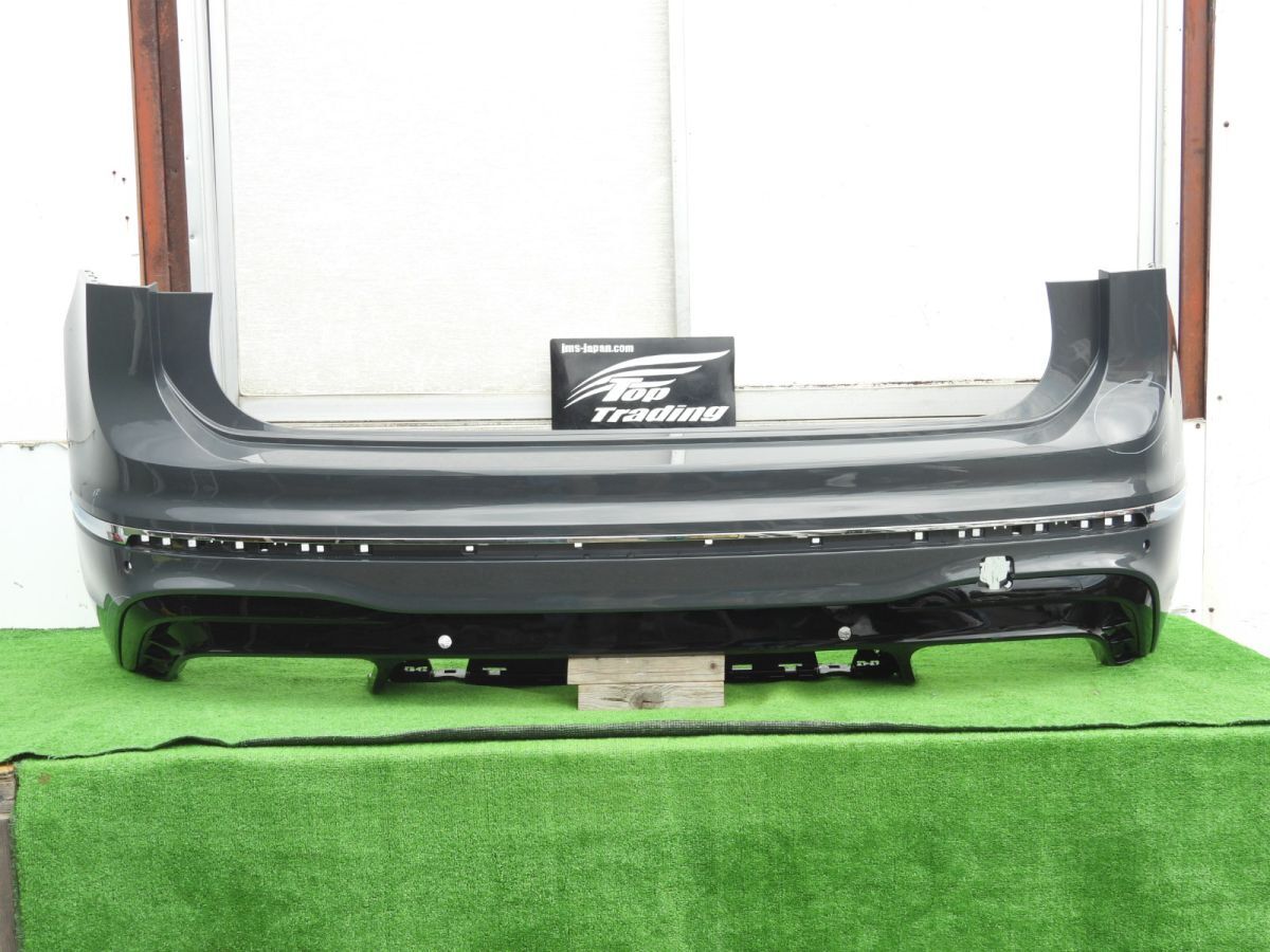 L3945vc VolksWagen純正 ティグアン 2.0 R 5N リアバンパー ディフューザー付 5NA807417 ドルフィングレーLC7Q拍卖