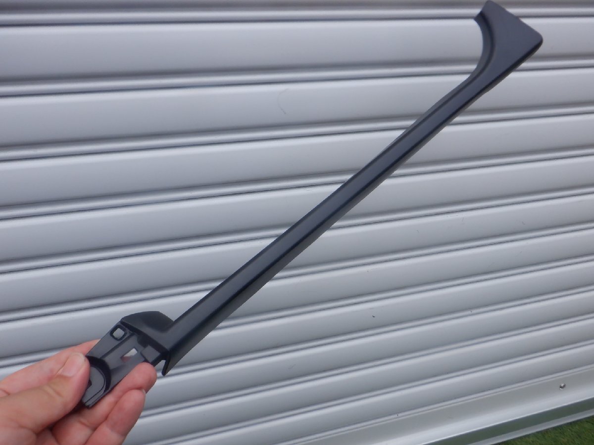 新車外し 純正 ZWE219H MZEA12H ZWE213H 210 カローラスポーツ ?? トリム カバー パネル フレーム カバー 67663-12031 フロント 右側拍卖