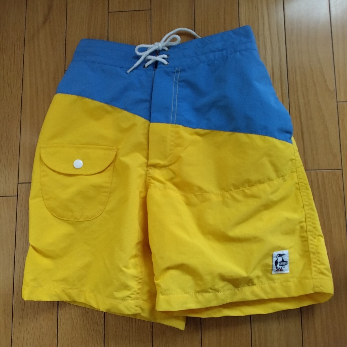 CHUMS チャムス ハーフパンツ 水陸両用 メンズS イエロー×ブルー拍卖