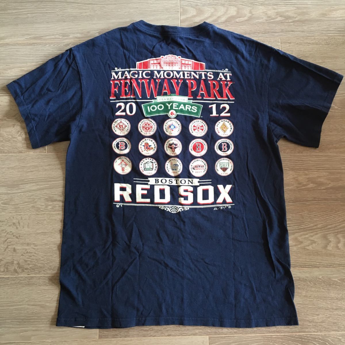限定品Boston Red Soxボストンレッドソックス Fenway Parkフェンウェイパーク 100周年記念 Tシャツ L Majesticマジェスティック拍卖