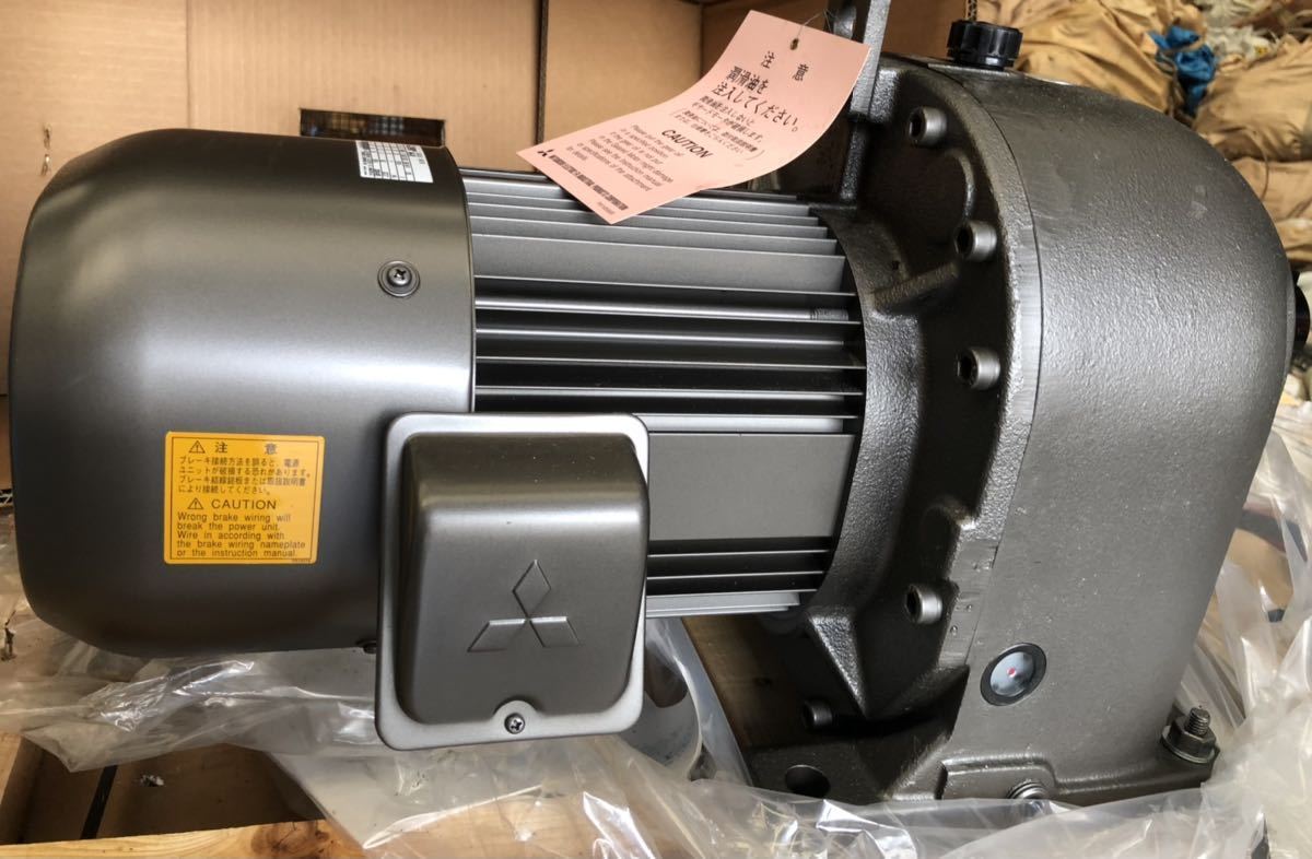 未使用品 MITSUBISHI GEARED モーター GM-DB 2.2 KW 4P 3PHASE 1:60拍卖