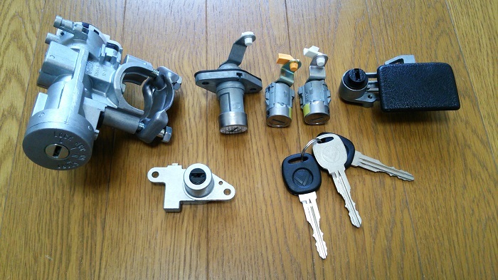 NA6C ユーノスロードスター キーシリンダーセット 前期用 純正新品 検)MX-5 Miata ミアータ NA8 拍卖