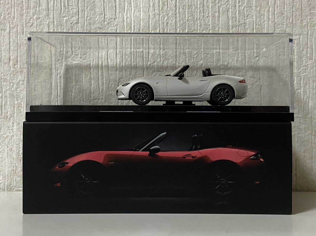 ディーラー特注 1/43 マツダ ロードスター アーティックホワイト 2015 MAZDA ROADSTER ミニカー カラーサンプル拍卖