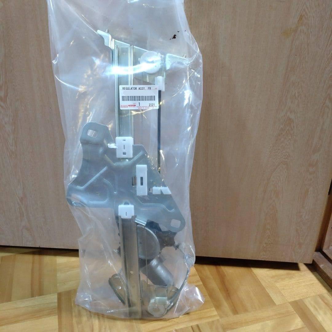 ●未使用 トヨタ JZA80 スープラ 純正 フロントドアウィンドウ レギュレータASSY 右 TOYOTA Front door window regulator ASSY RH拍卖