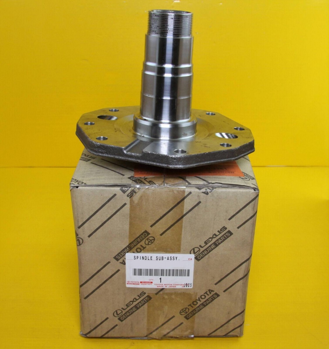 ●未使用 トヨタ GRJ76 79 70系 ランドクルーザー 純正 ステアリングナックル スピンドル TOYOTA steering knuckle spindle拍卖