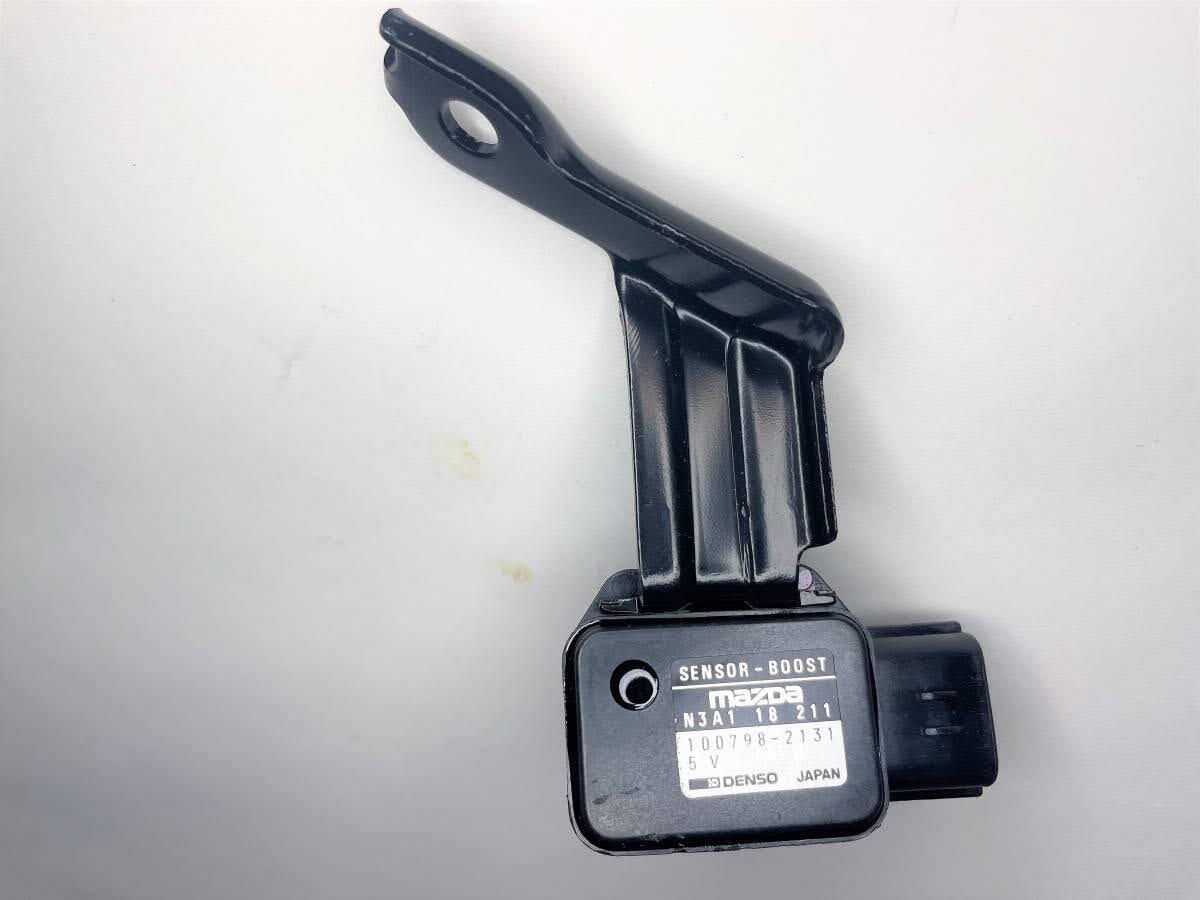 ●未使用 マツダ RX-7 FD3S 純正 ブーストセンサー ターボ圧力センサー MAZDA boost sensor拍卖