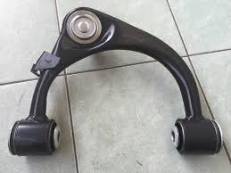 ★新品 トヨタ HDJ101 UZJ100 ランドクルーザー 純正 フロントサスペンション アッパーアーム 左 ASSY Front suspension arm UPR LH拍卖