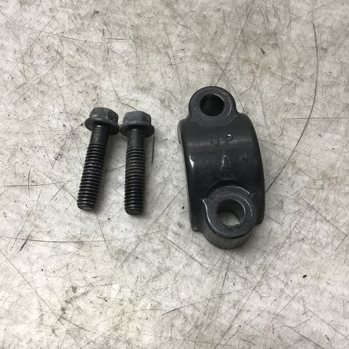 F54-63 スズキ アドレスV125S CF4MA マスターシリンダークランプ 純正部品拍卖