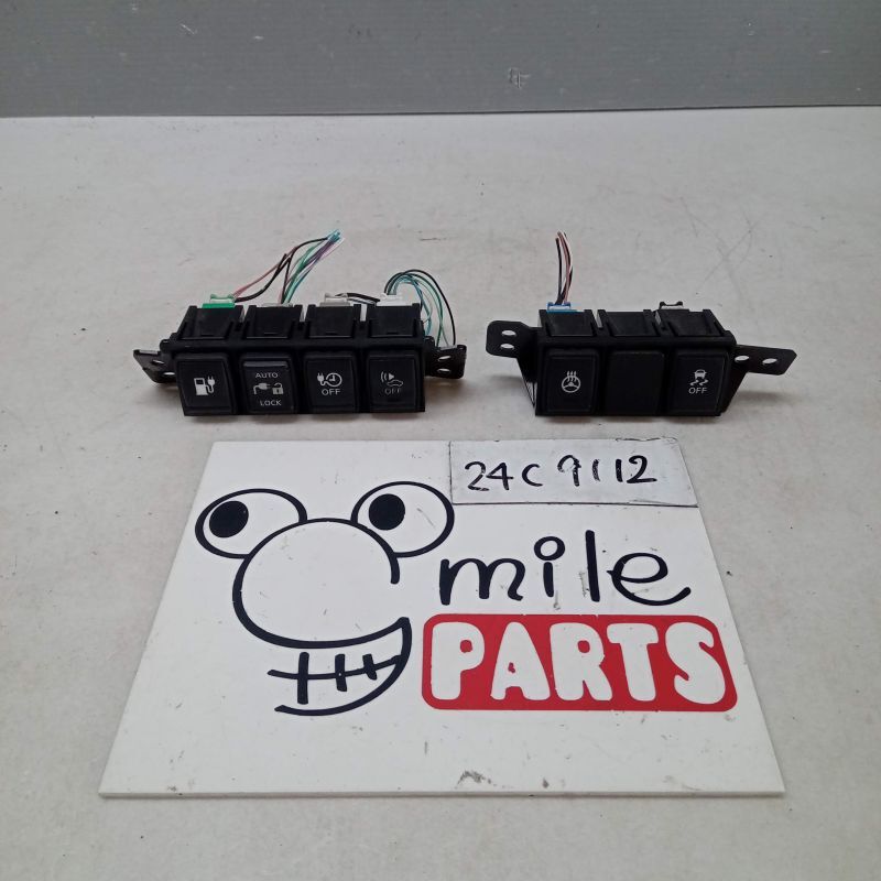 AZEO リーフ 純正 右側スイッチ部セット6点 2Z4-13-2/24C9112*同梱不可拍卖