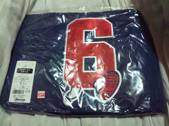 【カユ-新品】(広島カープ)℃℃℃ユニフォーム6 安部友裕 ドドド 拍卖