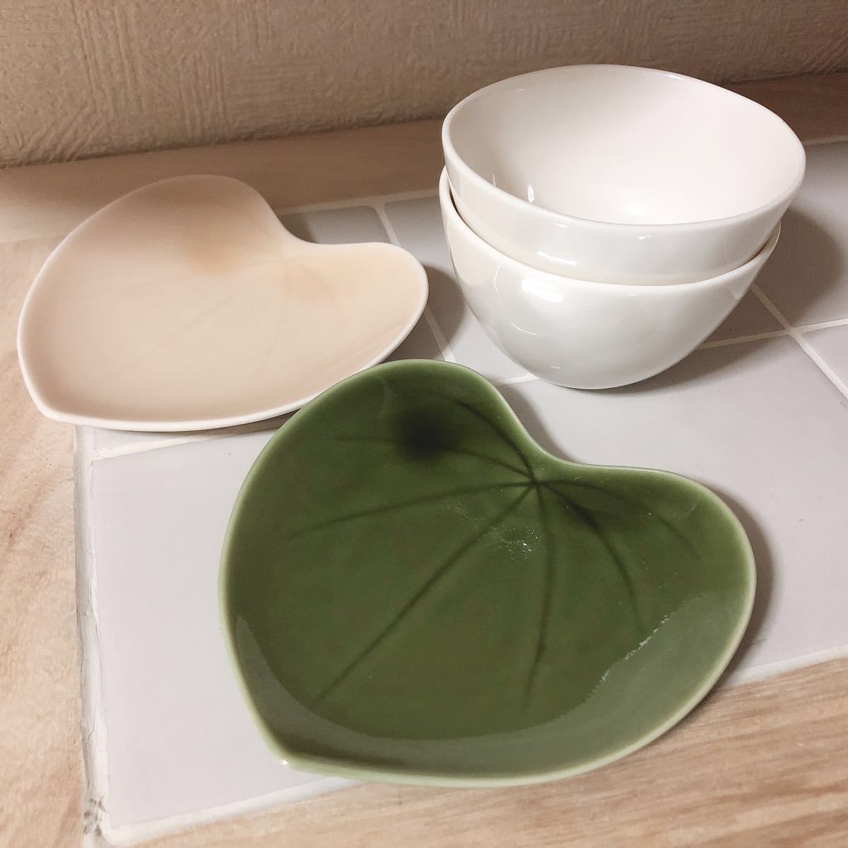 即決★葉っぱのお茶会 湯のみ コースター 陶器 2客セット アイボリー、グリーン拍卖