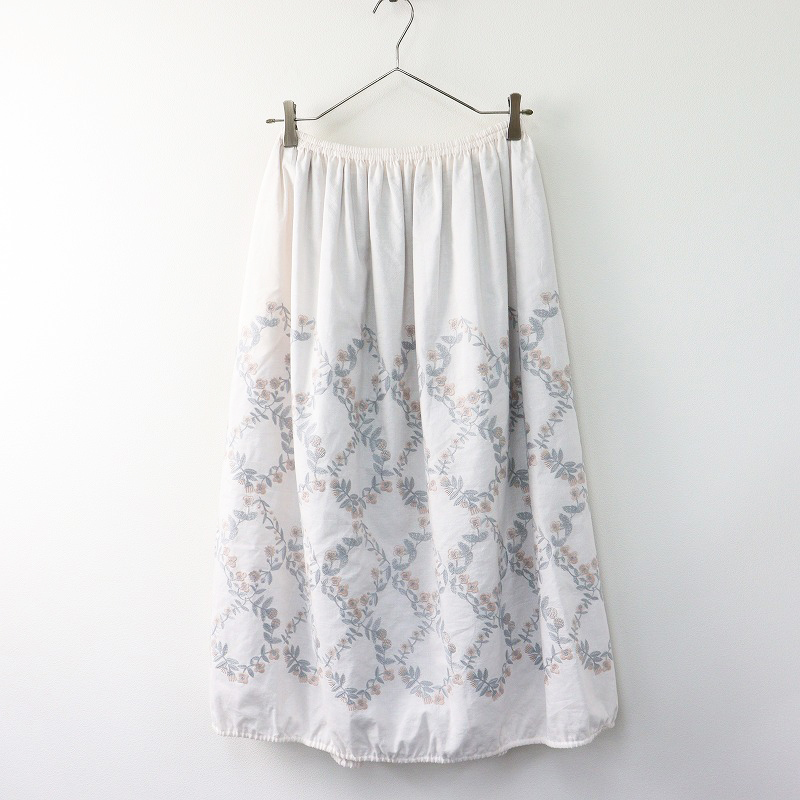 未使用 2024SS 定価8.5万 ミナペルホネン mina perhonen flower crown ギャザースカート 38/ライトピンク ボトムス 刺繍【2400014004090】拍卖