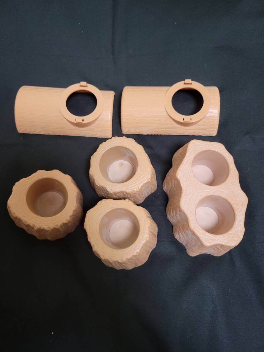 ゼリーホルダーシングル3個 ツイン1個 ゼリーキャッチャー2個クワガタ カブトムシ 昆虫 オオクワガタ ハムスター モモンガ ハリネズミ拍卖