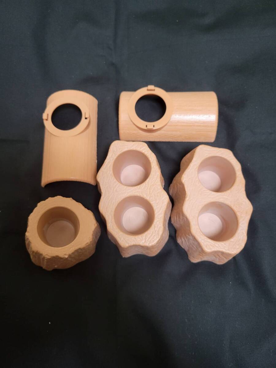 ゼリーホルダーシングル1個 ツイン2個 ゼリーキャッチャー2個クワガタ カブトムシ 昆虫 オオクワガタ ハムスター モモンガ ハリネズミ拍卖