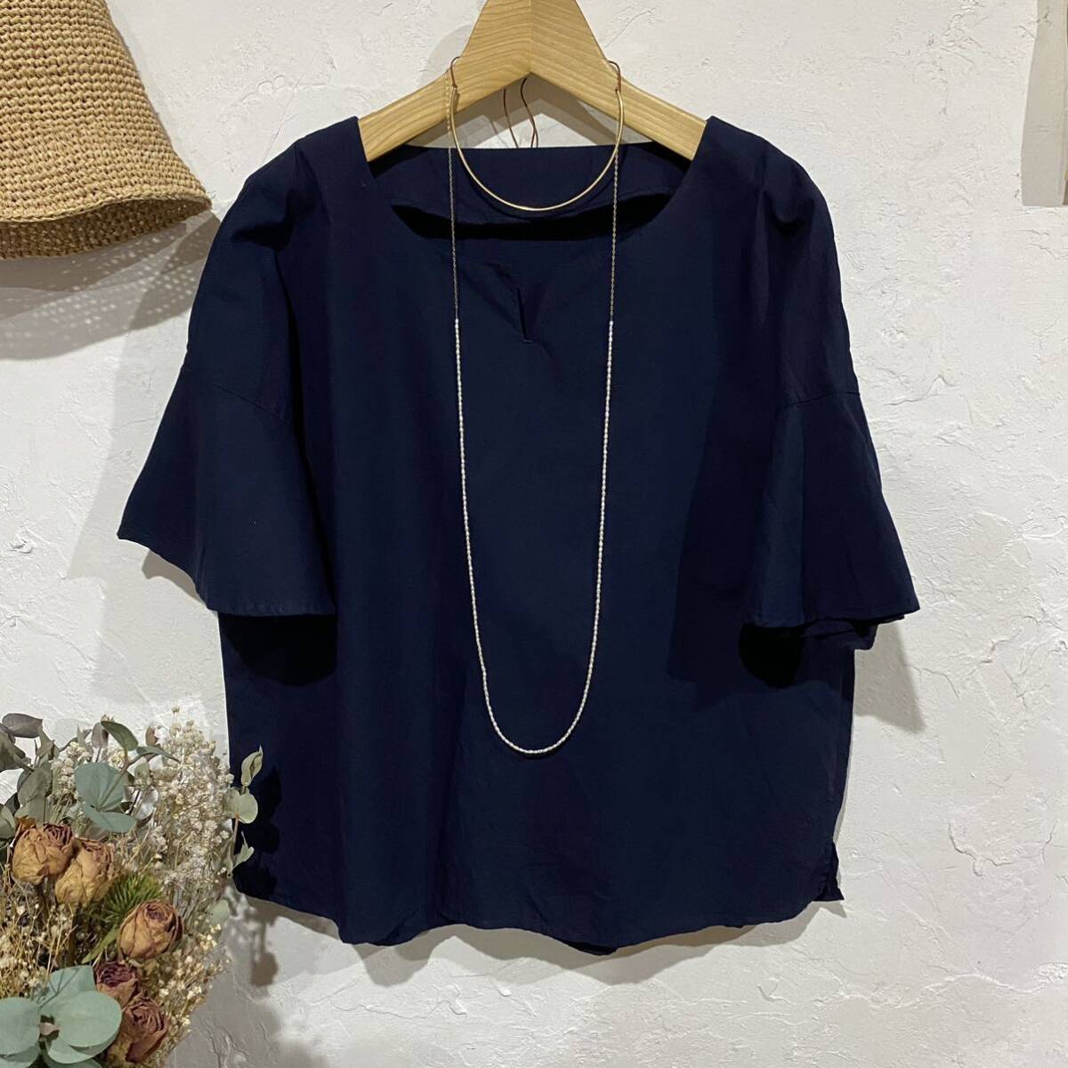 L'atelies raffine 美品! *フリルスリーブトップス* カジュアルフォーマル/ブラウス/デザインシャツ/トップス/シャツ/ブラウス拍卖