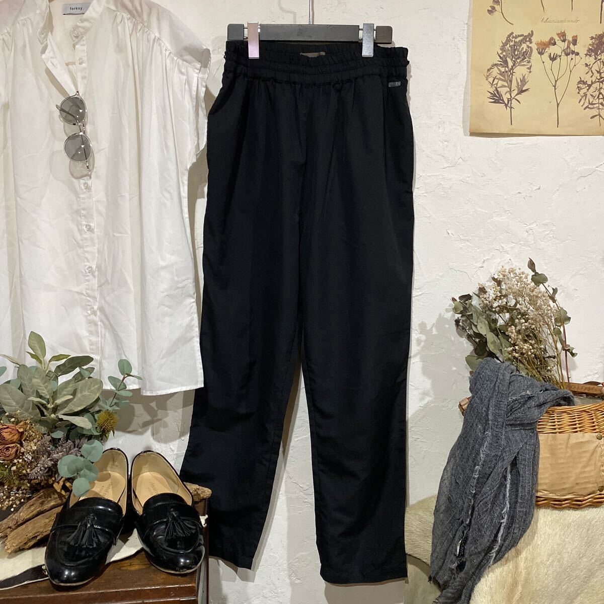 イタリアのセレクトショップで購入!numph *イージーパンツ* リラックスパンツ/ボトムス/ラフパンツ拍卖