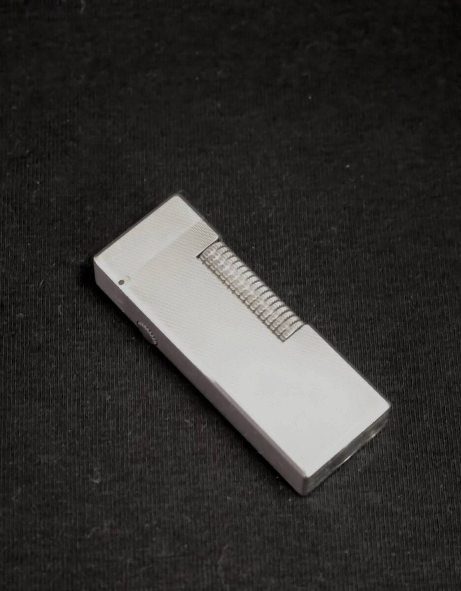 dunhill高級ガスライタ- シルバ-/エンジンタン 拍卖