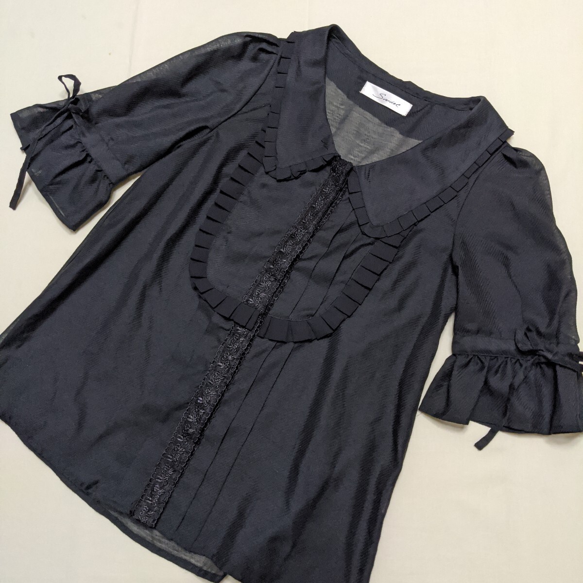 ☆PH31 SNIDEL スナイデル レディース S M 半袖 ブラウス 黒 薄手 フリル レース パフスリーブ拍卖