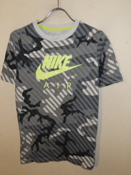 z6060NIKE★ナイキ★総柄プリントTシャツ★迷彩柄★サイズ155★ミリタリー調★激安★送料格安拍卖