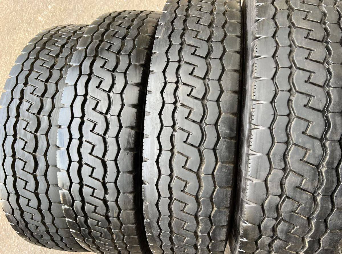 205/85R16 BS M812 ミックス 2017年製 4本セット拍卖