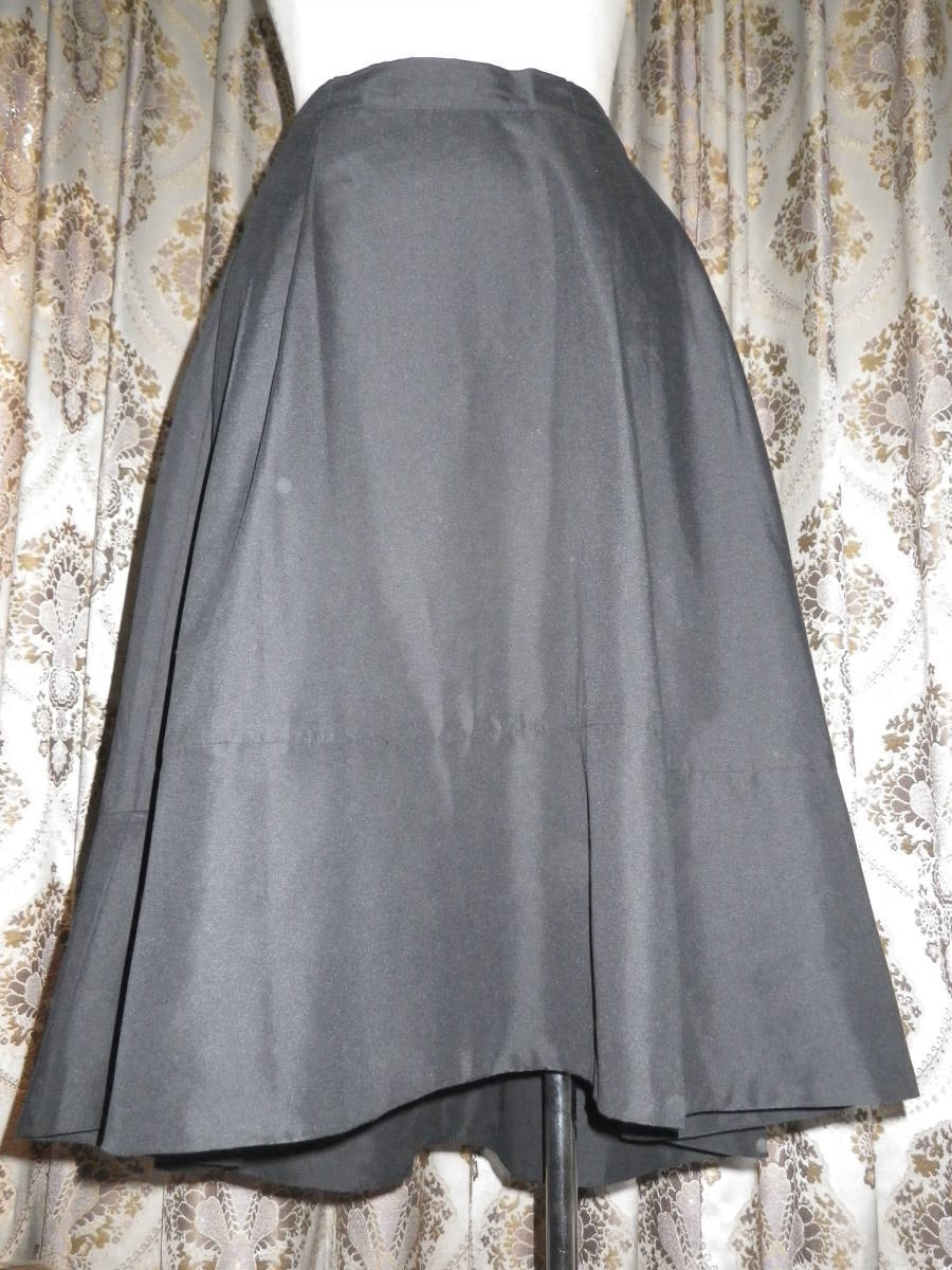 06【新品タグ付】*ANTIQULOTHES アンテクローズ 後下がりフレアスカート フィッシュテール F 黒 ウエストゴム内臓 送料無料拍卖