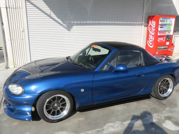 NBロードスター用トヨシマクラフト製カーボンサイドステップです拍卖