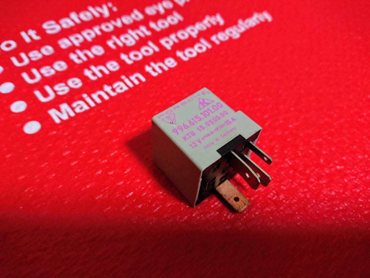 ポルシェ 996 カレラ 986 ボクスター PORSCHE 純正 フューエル ポンプ リレー 品番 996 615 101 00 希少 レア拍卖