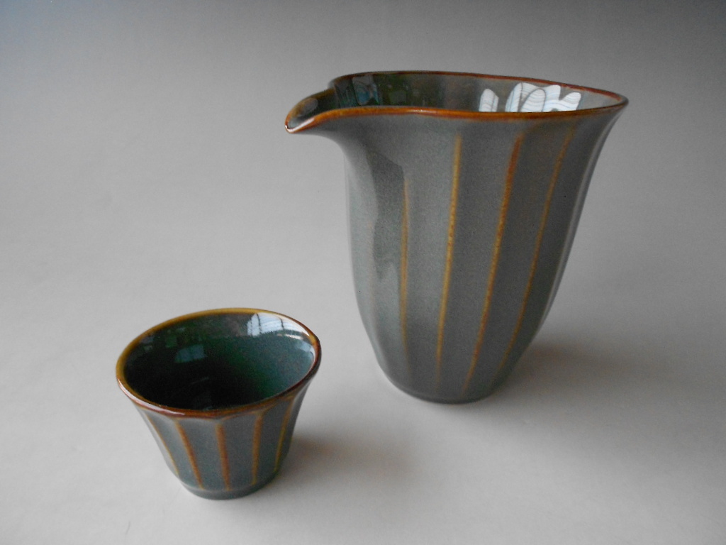 美濃焼! ☆かすみ山藍・酒器セット☆ 72415-121 新品 ぐい呑 杯 盃 徳利 片口 酒注ぎ ギフト拍卖