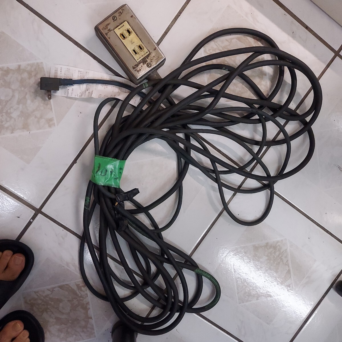 △青箱1-8△延長コード コンセント 100V 約10m ロング 2口 コンセント取口 コンセントボックス 現状品 拍卖