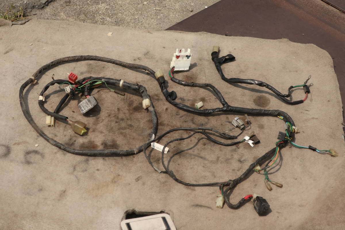 AF35 ライブ ディオZX DIO ZX 2スト 車両 メインハーネス 32100-KCS-8800 セルハーネス / Eg NO AF34-3444116 / フレームNO AF35-17432**拍卖