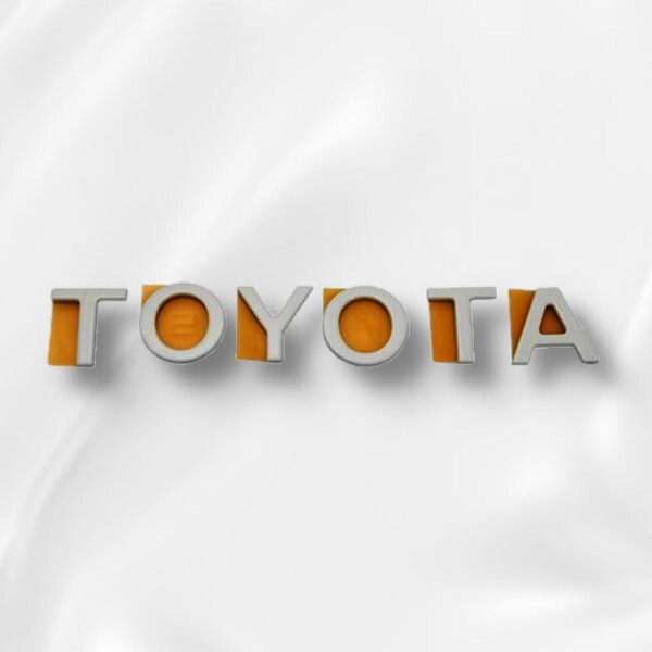 トヨタ 海外仕様 TOYOTA エンブレム ホワイト ハイラックスチャンプ ランドクルーザー ハイラックス toyota 新品 未使用拍卖