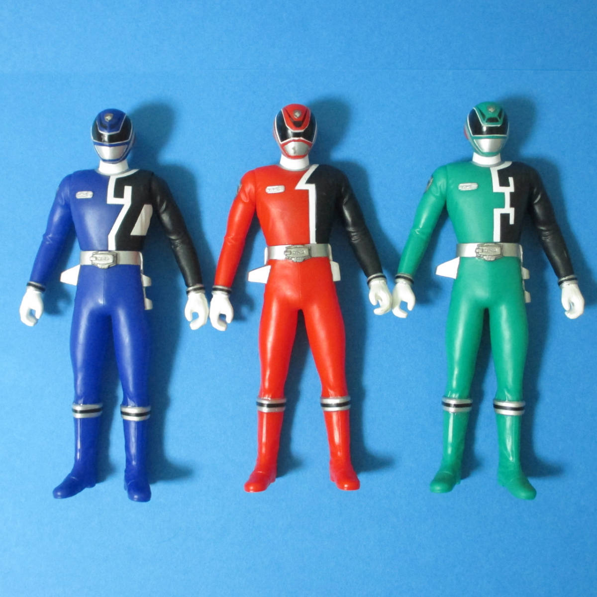 武器欠品 17cm ソフビ 特捜戦隊デカレンジャー 3体セット ( デカレッド デカブルー デカグリーン ) / 戦隊ヒーローシリーズ 特撮拍卖