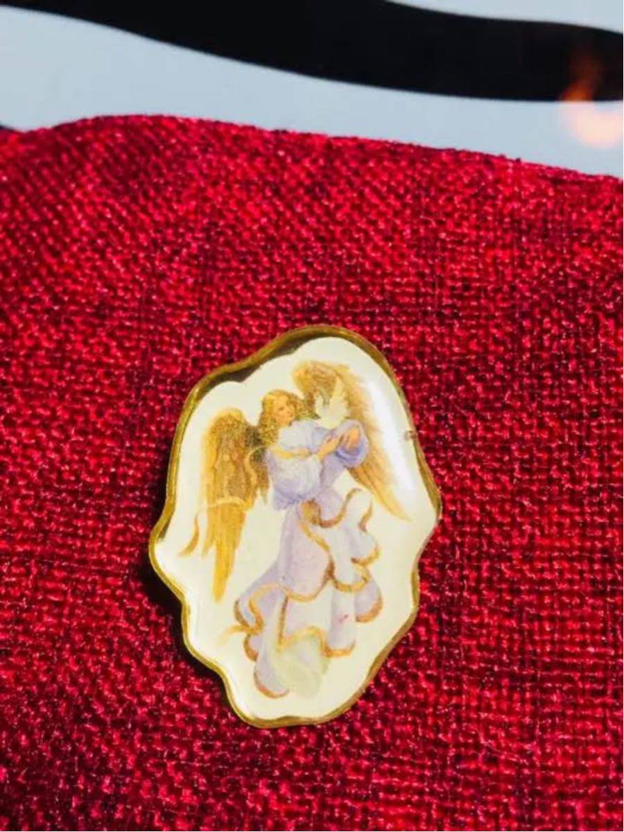 送料無料★ヴィンテージ ★キリスト教★ピンバッジ★天使★メダイ★ロザリオ★エンジェル拍卖