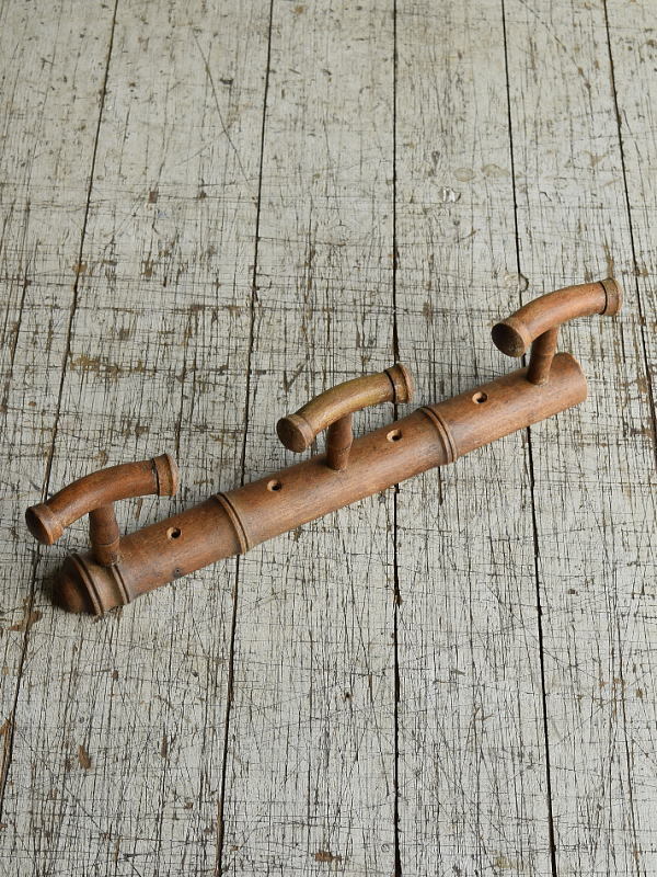 フレンチ  アンティーク 壁掛けコートフック 3連 8692拍卖