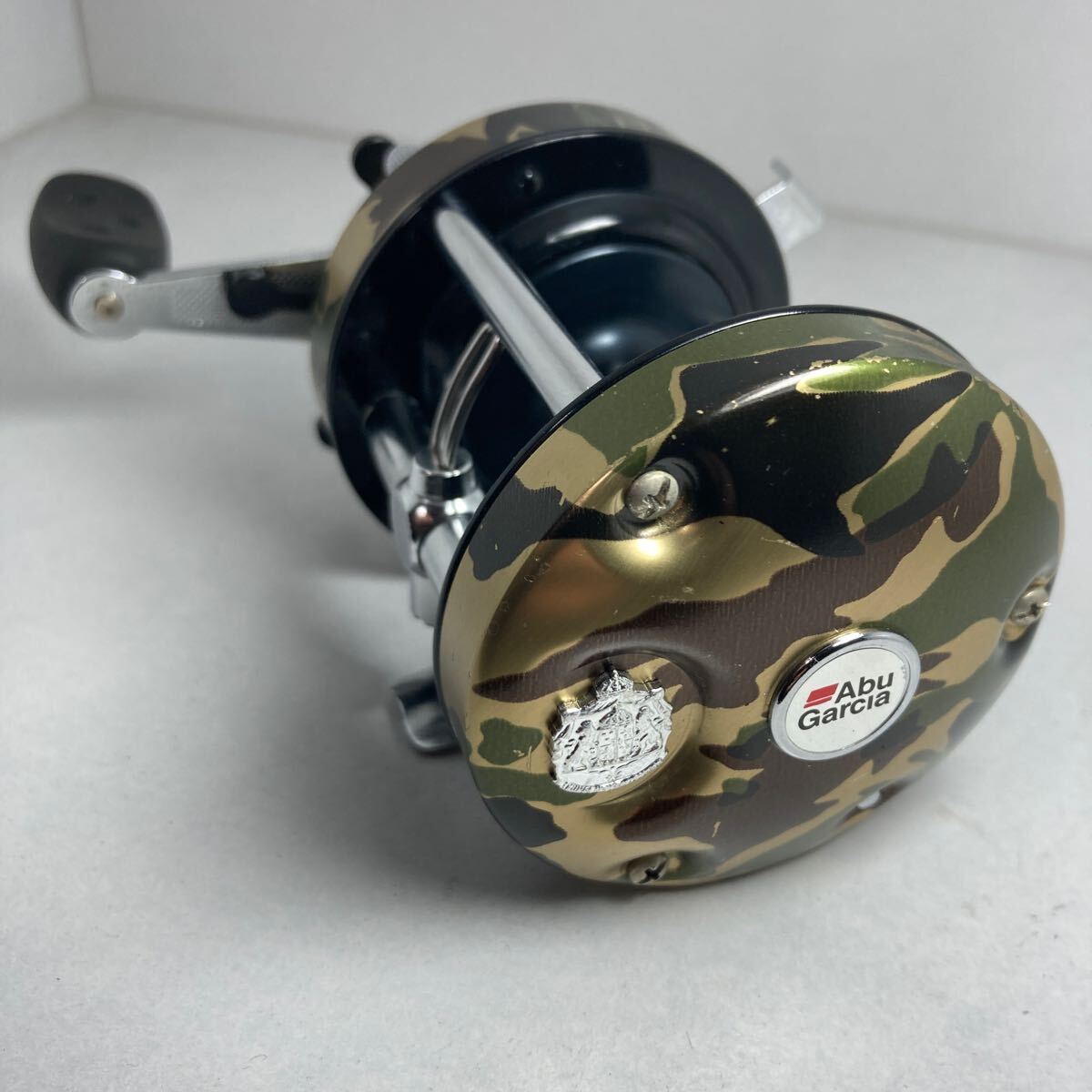 即決 送料600円 程度良 アブ アンバサダー 6500 C4 カモフラージュ ② ウッドランド 迷彩 検 雷魚 ライギョ 怪魚 ビッグベイト カゴ拍卖