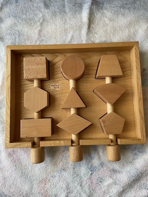 積み木 木のおもちゃ パズルバーベキュー かずみのおもちゃ箱 ブロック 型はめ パズル 知育玩具拍卖