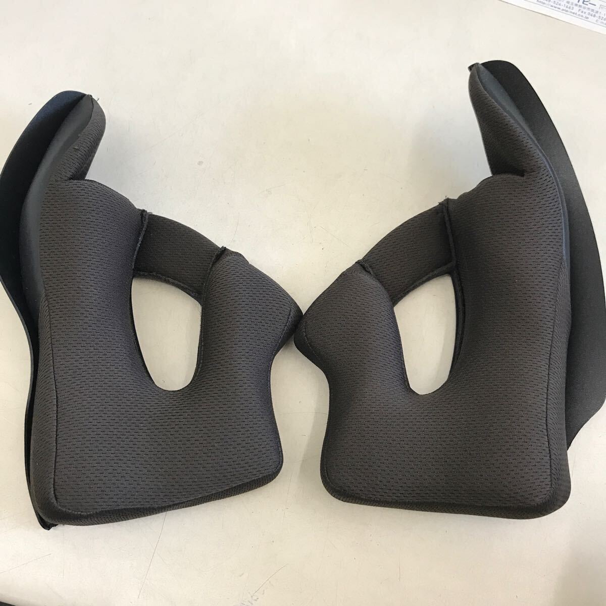 2-16652☆OGK KABUTO FF-R3 チークパッドセット Sサイズ 60サイズ拍卖