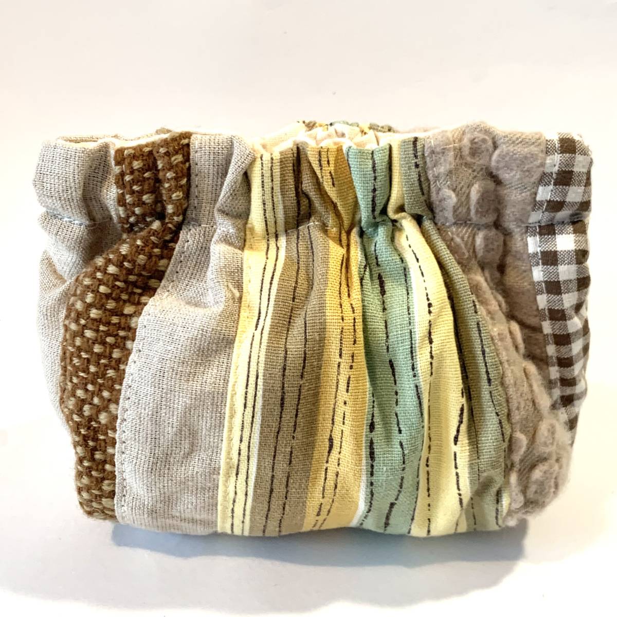 ハンドメイド 未使用品ヴィンテージファブリック使用 マルチカラーストライプばねポーチ アンティーク デッドストック フィードサック拍卖