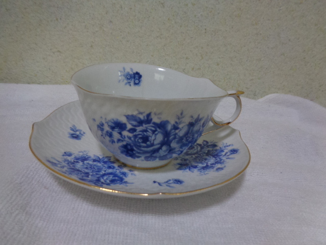 ROYAL ARDEN/ロイヤル・アーデン/カップ&ソーサー/ブルー・金彩/ティーカップセット・コーヒーカップセット/拍卖