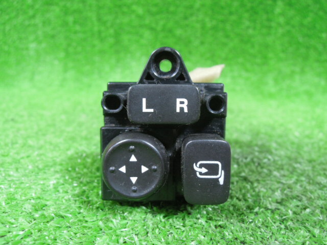 スズキ ワゴンR スティングレー MH34S 電動格納 ドアミラースイッチ 中古 配線9本 カプラー付き 13602拍卖